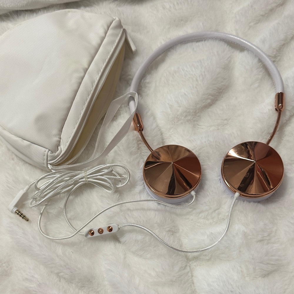 Frends Layla Rose Gold and White Headphones